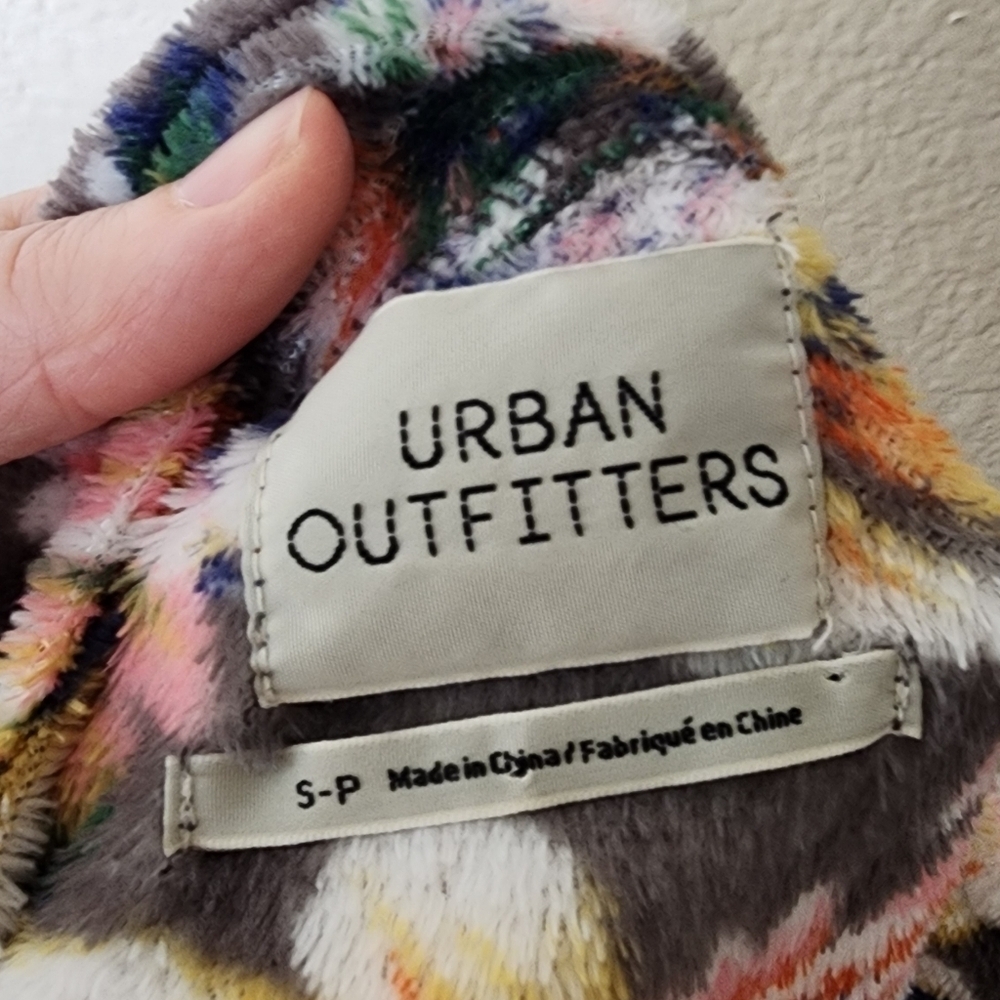 Urban Outfitters Angela Fleece Floral 1/2 Zip Crop Top S - Picture 4 of 4